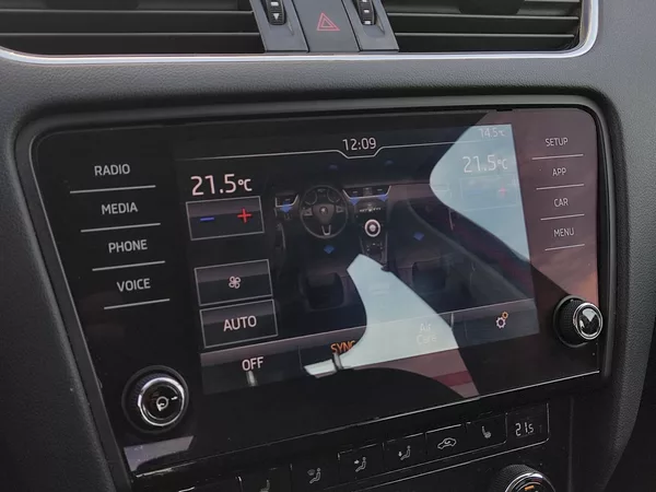 Škoda Octavia Style 1,6 Tdi 85 Kw - foto 15
