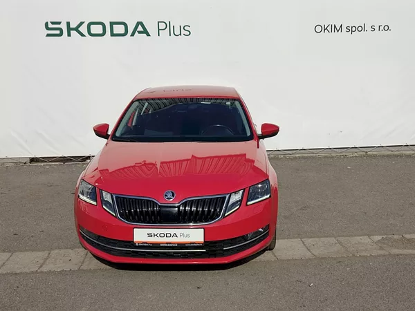 Škoda Octavia Style 1,6 Tdi 85 Kw - foto 4