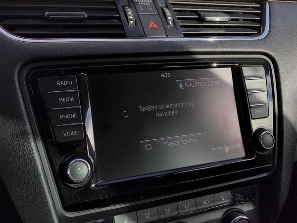 Škoda Octavia Combi Business 1,6 Tdi 81 Kw - foto 11