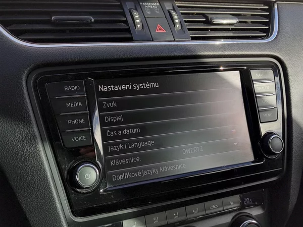 Škoda Octavia Combi Business 1,6 Tdi 81 Kw - foto 13