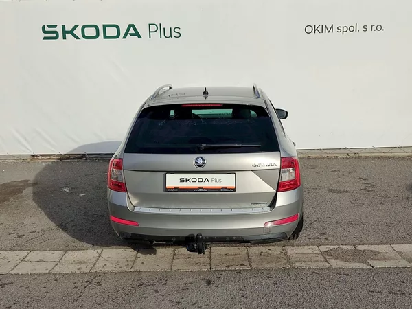 Škoda Octavia Combi Business 1,6 Tdi 81 Kw - foto 31