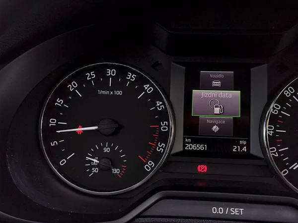 Škoda Octavia Combi Business 1,6 Tdi 81 Kw - foto 8