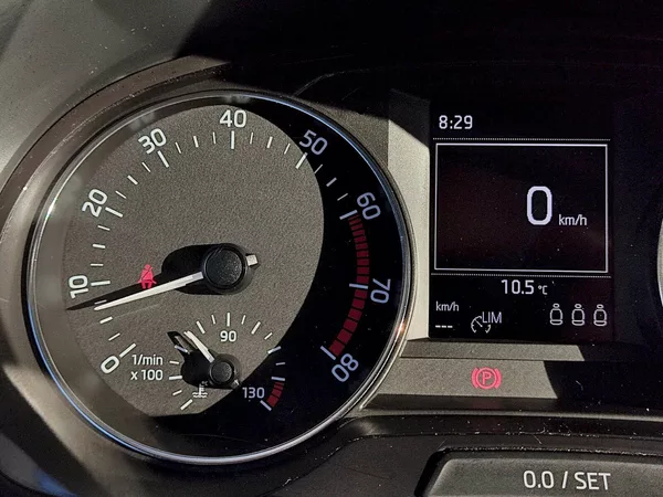 Škoda Fabia Ambition 1,0 Tsi 81 Kw - foto 8