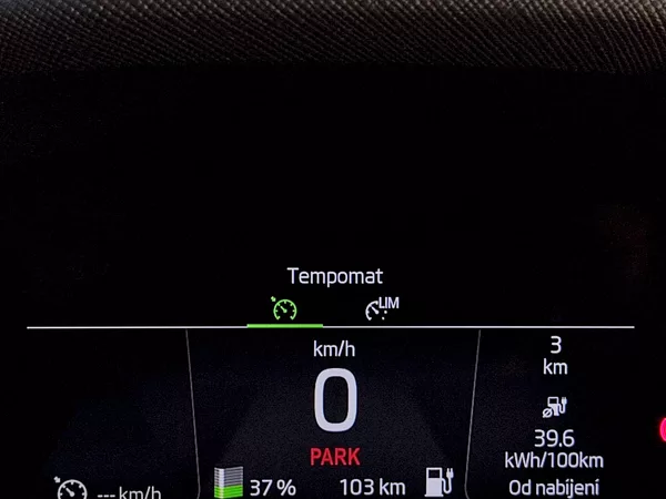 Škoda Enyaq iV 50 109 Kw - foto 9