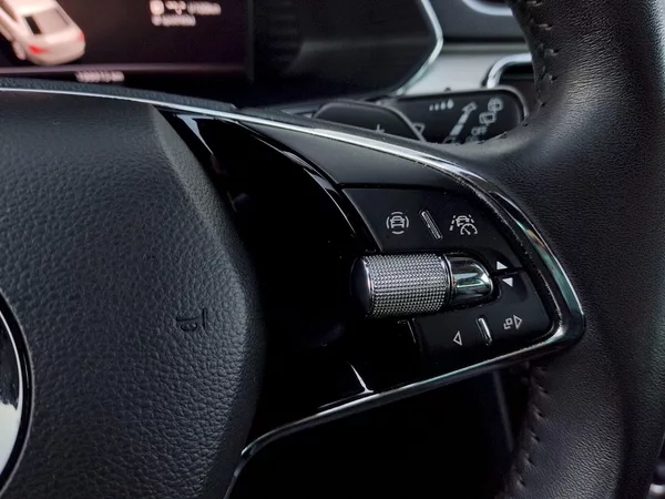 Škoda Superb L&K 2,0 Tdi 147 Kw 4x4 DSg - foto 37