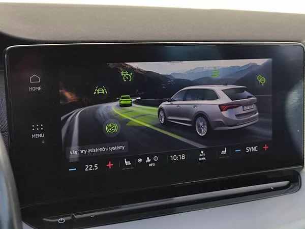 Škoda Octavia Combi Style Plus 2,0 Tdi 110 K - foto 16