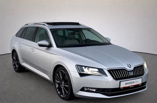 Škoda Superb Combi Style Plus 2,0 Tdi 110 - foto 40