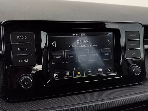 Škoda Fabia Active plus 1,0 Tsi 70Kw - foto 17