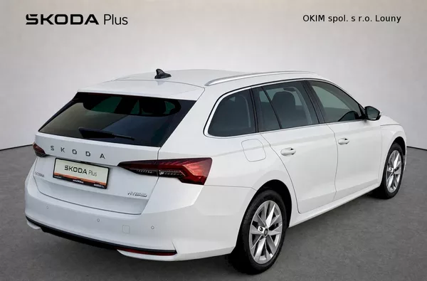 Škoda Octavia Combi Top Selection 1,5 Tsi 11 - foto 2