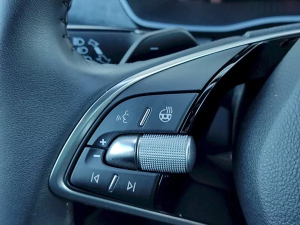 Škoda Octavia Combi Top Selection 1,5 Tsi 11 - foto 30