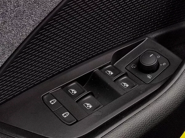 Škoda Octavia Combi top Selection 1,5 Tsi 11 - foto 28