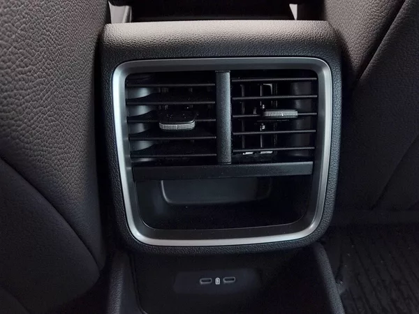 Škoda Octavia Combi top Selection 1,5 Tsi 11 - foto 31
