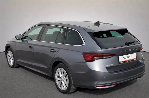 Škoda Octavia Combi top Selection 1,5 Tsi 11 - foto 38
