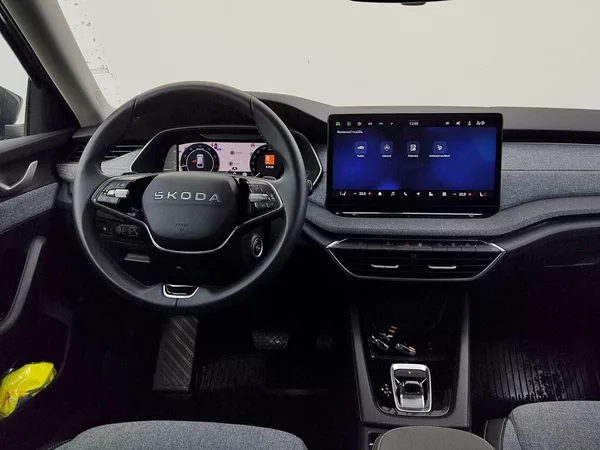 Škoda Octavia Combi top Selection 1,5 Tsi 11 - foto 6