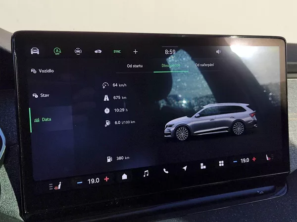 Škoda Octavia Combi Top Selection 1,5 Tsi 11 - foto 12
