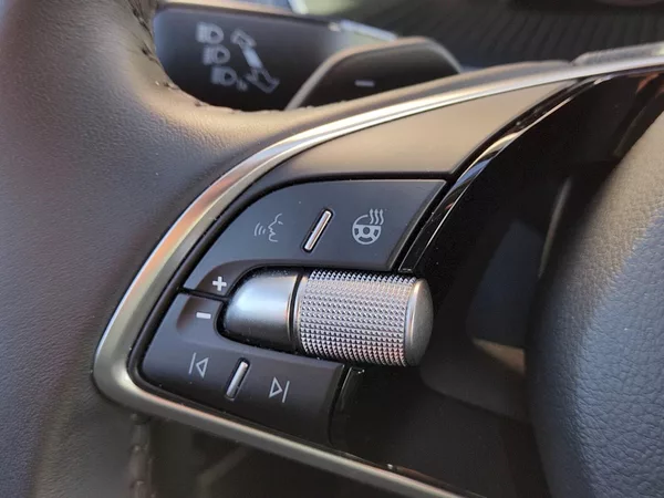 Škoda Octavia Combi Top Selection 1,5 Tsi 11 - foto 29