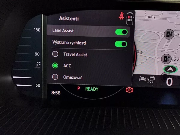 Škoda Octavia Combi Top Selection 1,5 Tsi 11 - foto 9