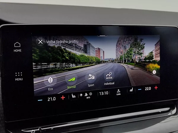 Škoda Octavia Style Plus 2,0 Tdi 110 Kw DSG - foto 20