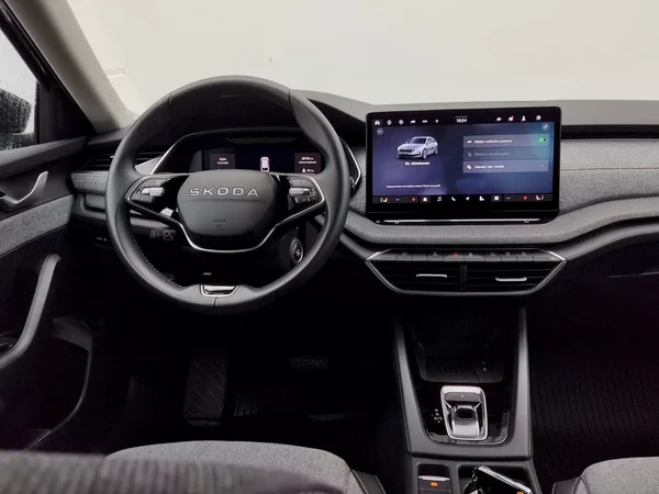 Škoda Octavia Combi Top Selection 1,5 Tsi 11 - foto 6
