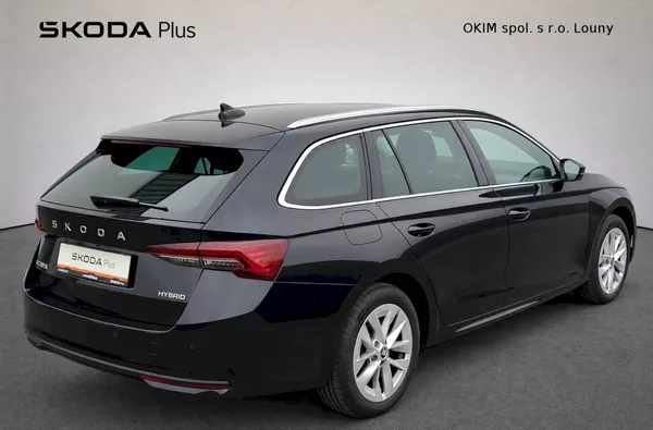 Škoda Octavia Combi Top Selection 1,5 Tsi 11 - foto 2