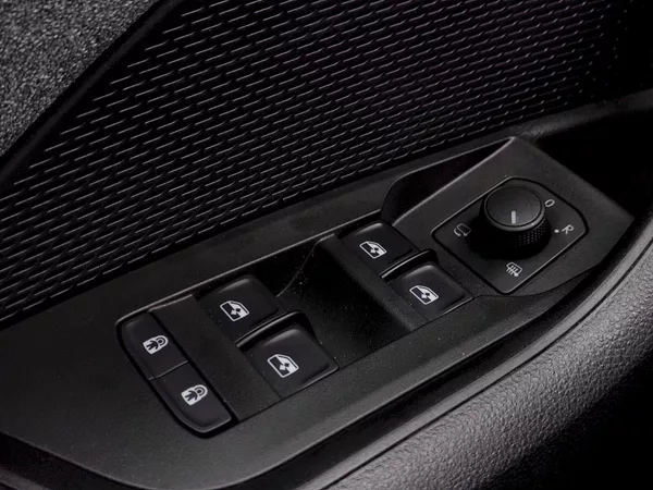 Škoda Octavia Combi Top Selection 1,5 Tsi 11 - foto 27