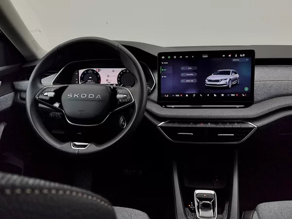 Škoda Octavia Combi Top Selection 1,5 Tsi 11 - foto 6