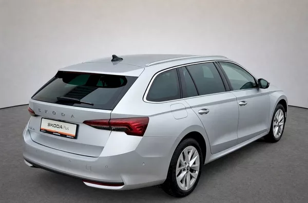 Škoda Octavia Combi Top Selection Business 1 - foto 2
