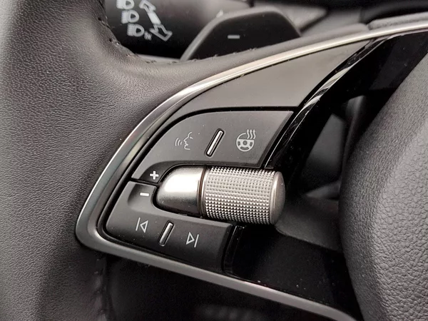 Škoda Octavia Combi Top Selection Business 1 - foto 31