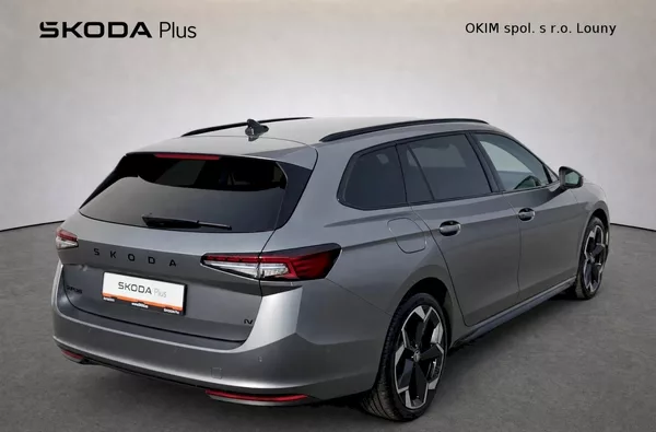 Škoda Superb combi SportLine iV 1,5 Tsi DSG - foto 2