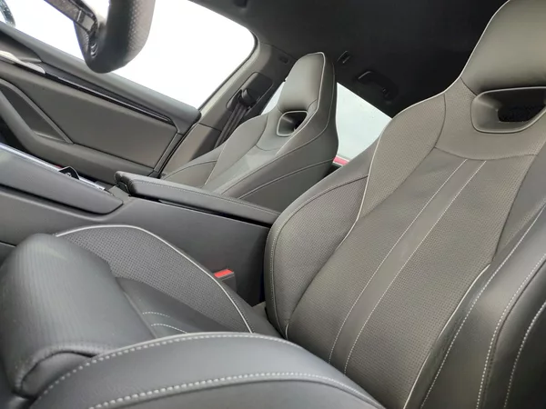 Škoda Superb combi SportLine iV 1,5 Tsi DSG - foto 30
