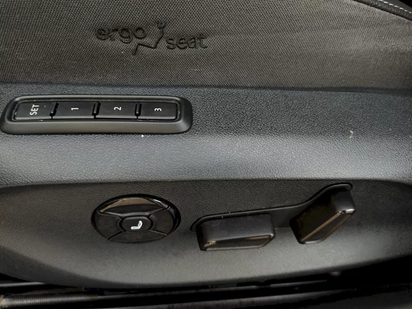 Škoda Superb combi SportLine iV 1,5 Tsi DSG - foto 32