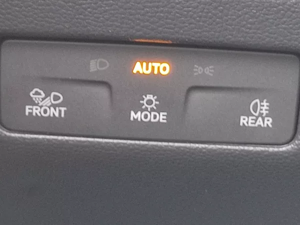 Škoda Superb combi SportLine iV 1,5 Tsi DSG - foto 37