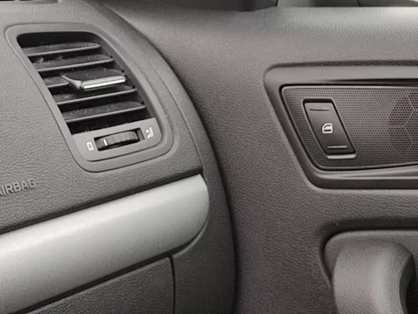Škoda Yeti 2,0 Tdi 81 Kw - foto 26