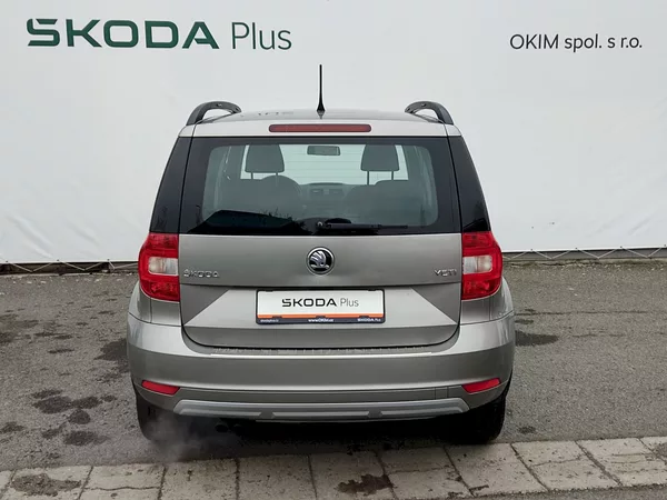 Škoda Yeti 2,0 Tdi 81 Kw - foto 29