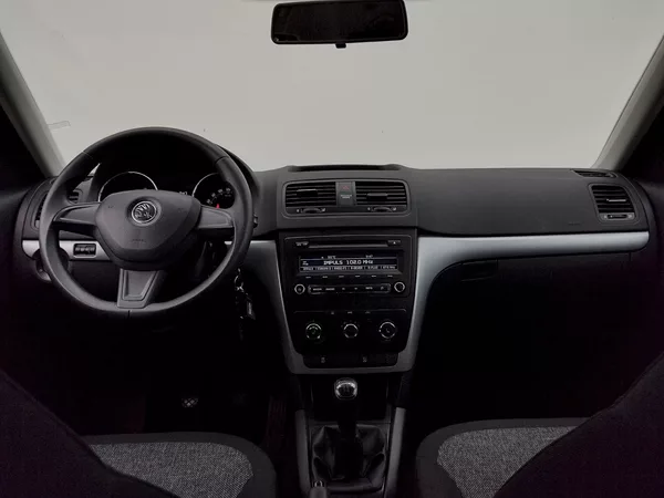 Škoda Yeti 2,0 Tdi 81 Kw - foto 5