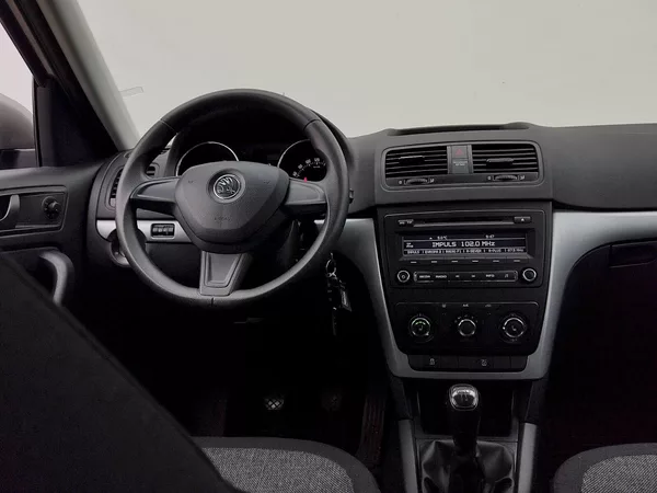 Škoda Yeti 2,0 Tdi 81 Kw - foto 6