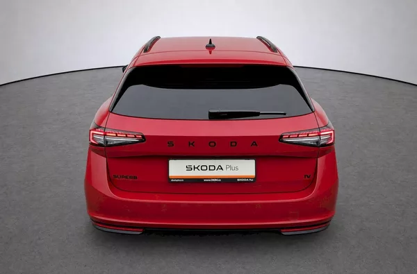 Škoda Superb Combi SportLine 1,5 Tsi iV DSG - foto 46