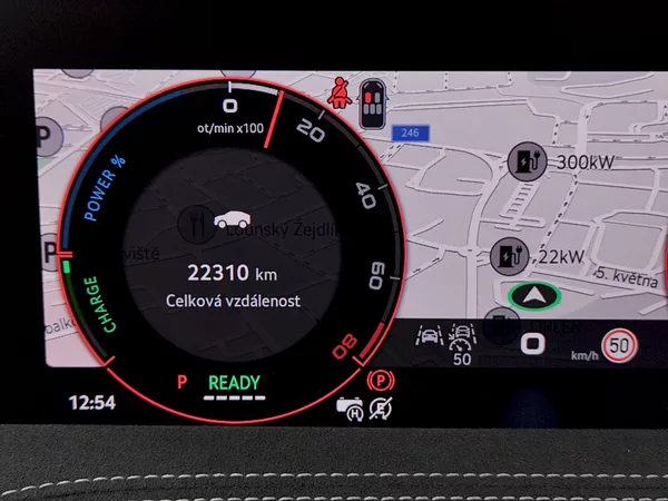 Škoda Superb Combi SportLine 1,5 Tsi iV DSG - foto 7