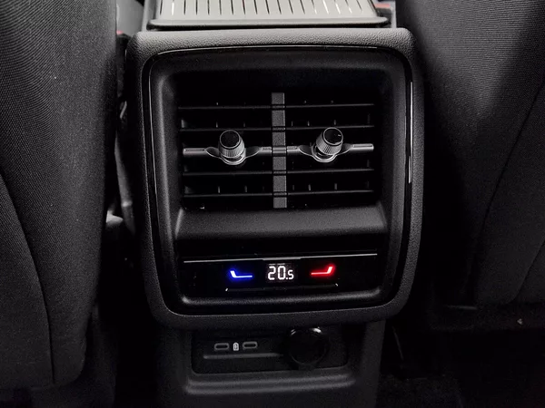 Škoda Kodiaq Selection 2,0 tdi 11 Kw DSG - foto 29