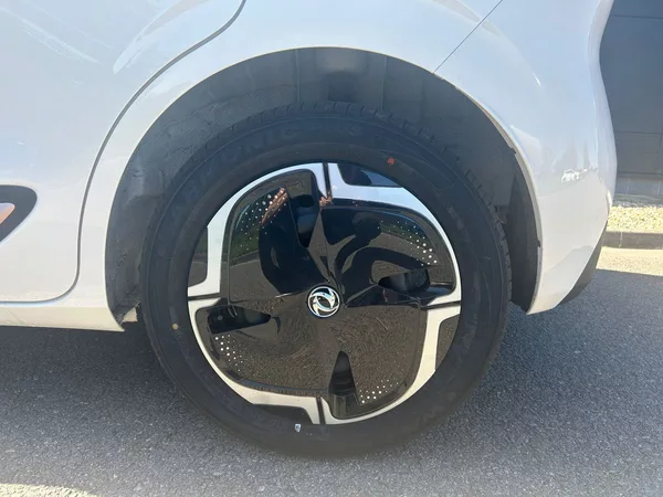 Dongfeng BOX E2 - foto 18