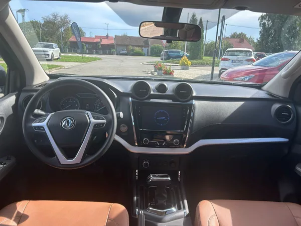Dongfeng DF 6 DF6 4WD AT MID OFF-ROAD - foto 2