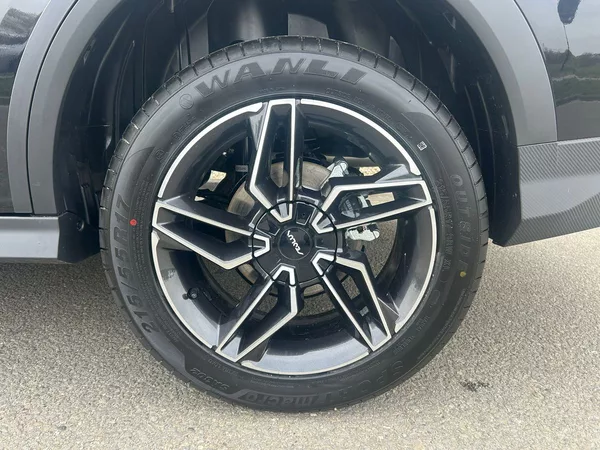 Dongfeng SHINE GS E1 - foto 15
