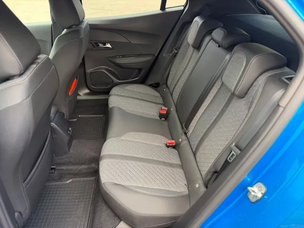Peugeot 2008 ALLURE Pack 1.2PT 130 EAT8 - foto 10