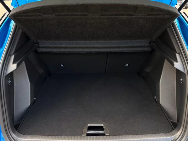 Peugeot 2008 ALLURE Pack 1.2PT 130 EAT8 - foto 5