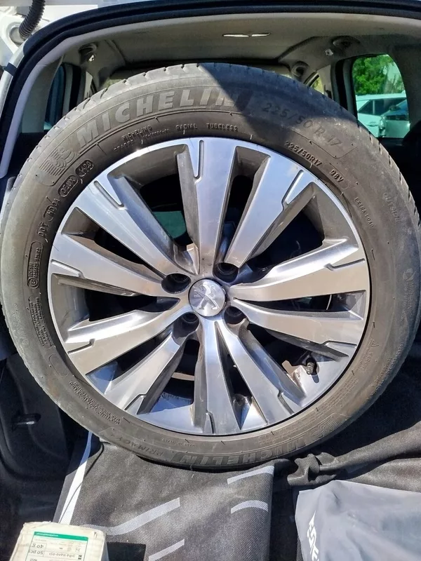 Peugeot 3008 ALLURE 2.0HDi 150 MAN6 - foto 31