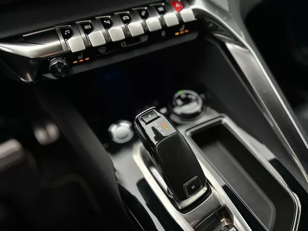 Peugeot 3008 - foto 24