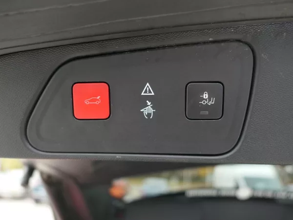 Peugeot 3008 GT 2.0BHDi 180 EAT6 DPH - foto 7