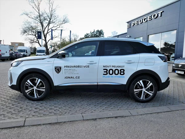 Peugeot 3008 GT Plug-in HYBRID 225 e-EAT8 - foto 10