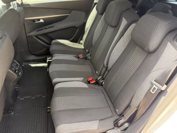Peugeot 5008 ACTIVE 1.5BHDi 130 MAN6 - foto 10