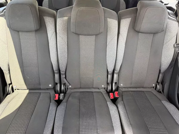 Peugeot 5008 ACTIVE 1.5BHDi 130 MAN6 - foto 12